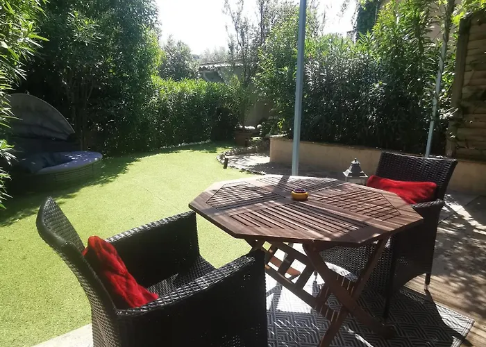 Studio Jardin Privatif 300M De La Plage
