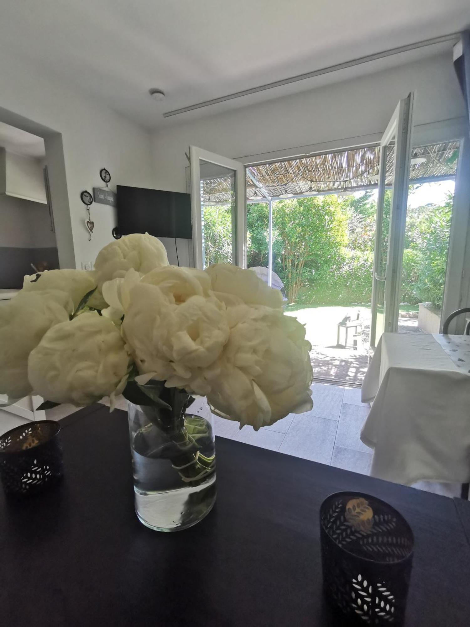 Apartment Jardin Privatif 300m De La Sainte-Maxime